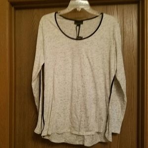 I Jeans by Buffalo white black velvet trim top